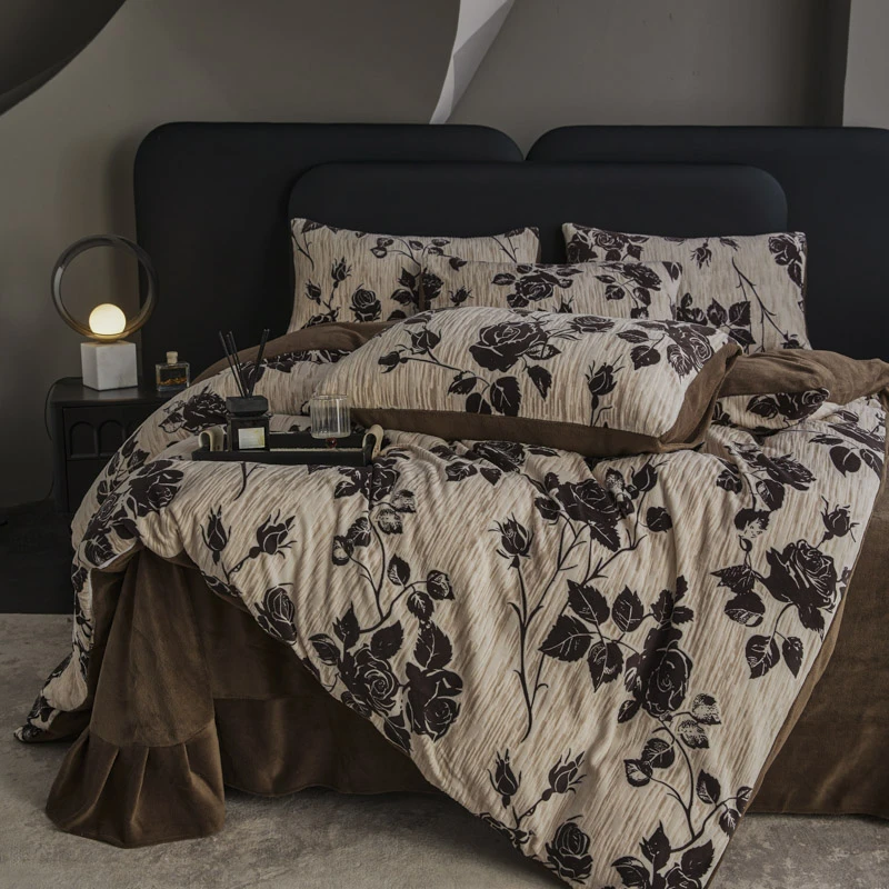 冬季复古雕花加厚款牛奶绒四件套双面绒被套加绒床单床笠奢华床品