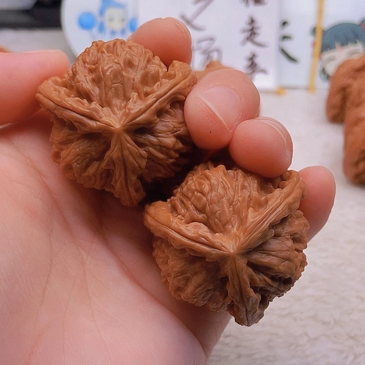 吊坠文玩核桃热****生三棱