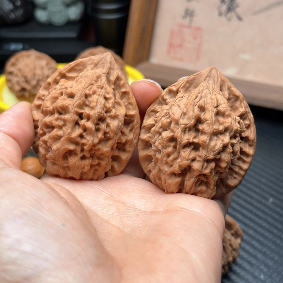文玩核桃吊坠43官帽