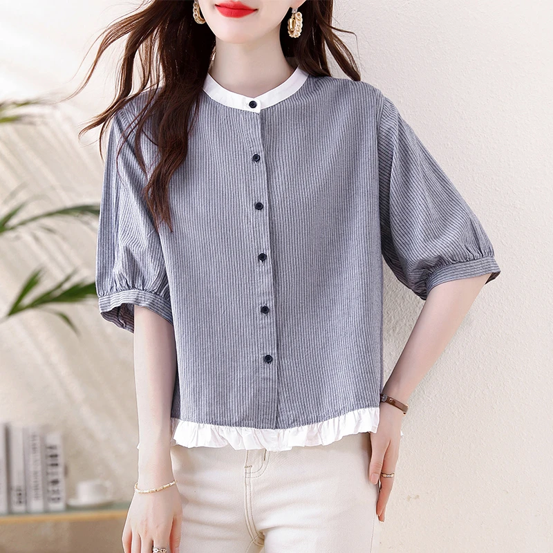 圆领短袖衬衫女2025夏季新款温柔撞色木耳边竖条纹单排扣减龄上衣