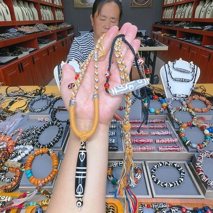 未镶嵌玛瑙/玉髓珠宝奇石