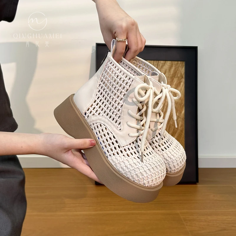 镂空英伦马丁靴女2025夏季新款透气小个子厚底增高休闲薄款凉靴