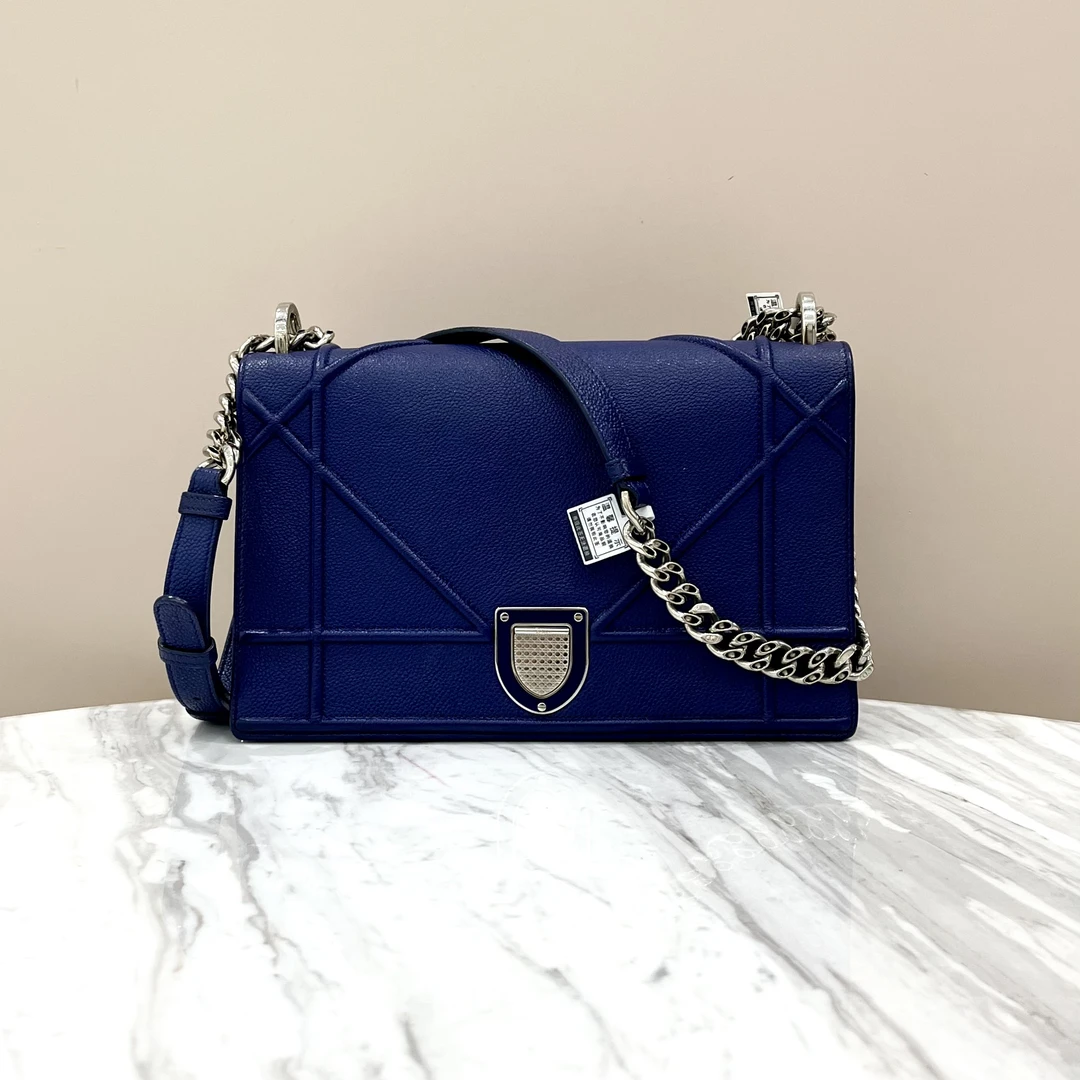 99新 DIOR/迪奥 98新 迪奥中号宝石蓝盾牌单肩斜挎包 尺寸约25*15