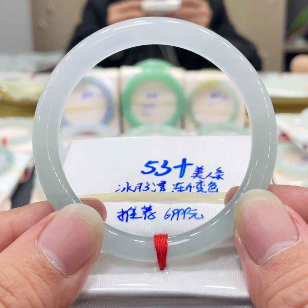 翡翠未镶嵌手镯翡翠手镯