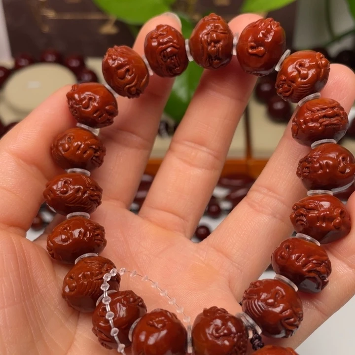 手串橄榄核好**成包浆玉化