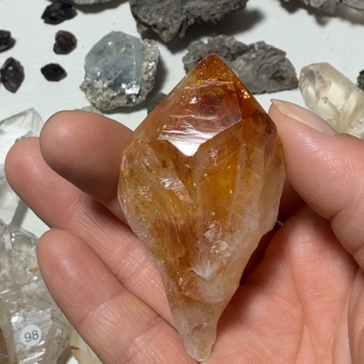 水晶珠宝半成品未镶嵌