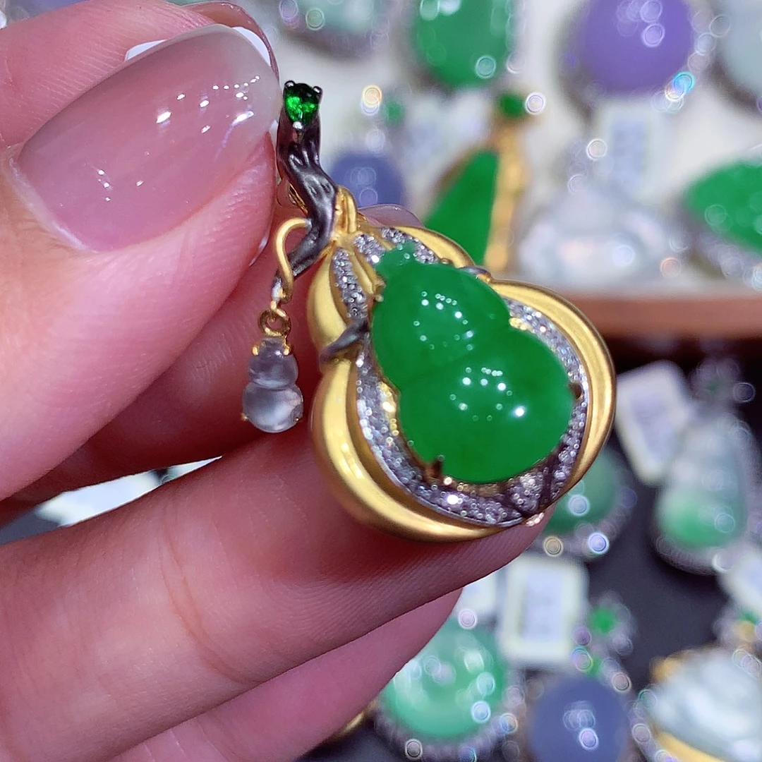 翡翠18K金镶嵌吊坠(不含链)