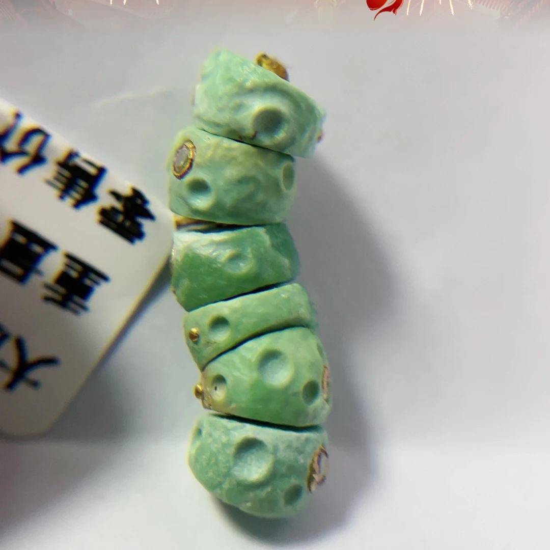 绿松石配饰未镶嵌