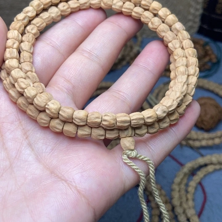【闪购商品】吊坠柏香籽/百香籽