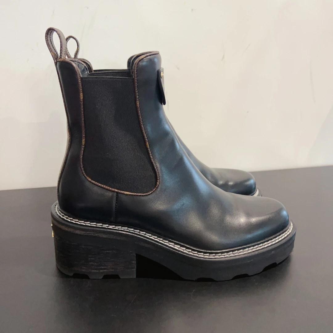 99新 LouisVuitton/路易威登 靴子 尺码36.5成色看直播GSS29112