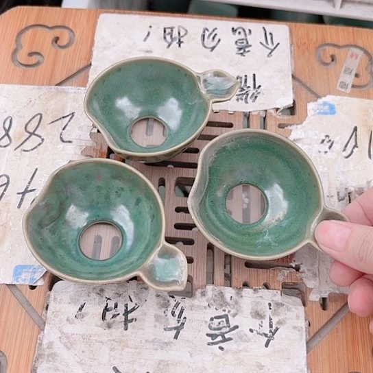 微瑕介意的勿拍，喜欢再下单，谢谢支持
