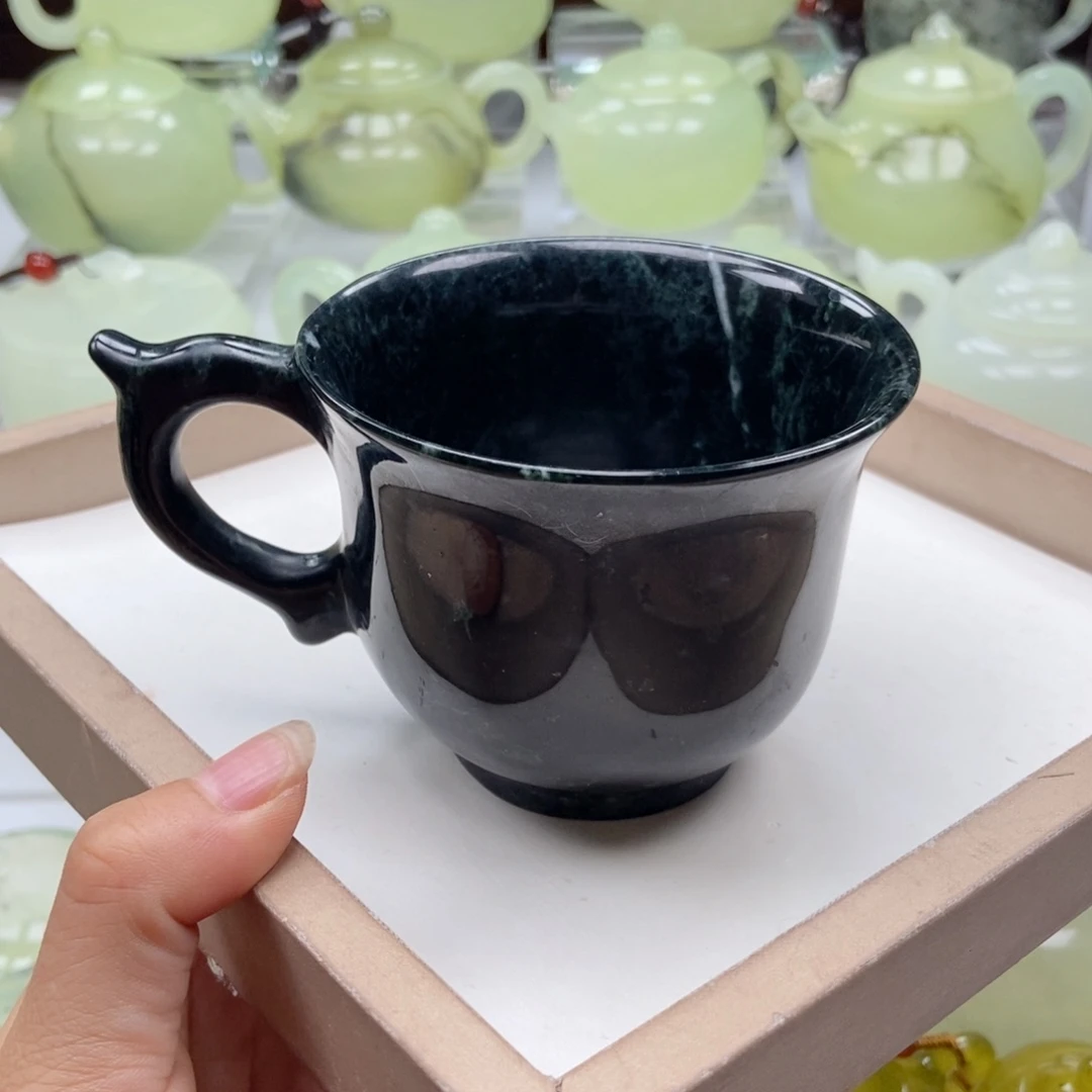 蛇纹石玉未镶嵌水杯