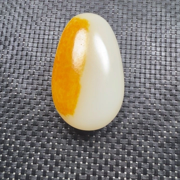 新疆戈壁五彩石金丝