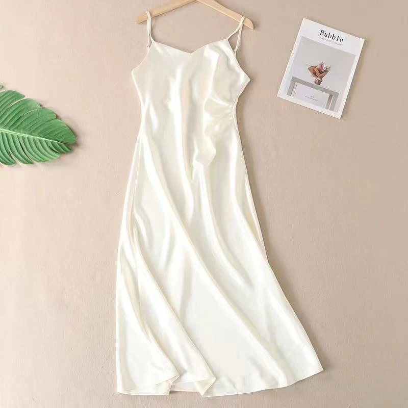 褶皱设计遮肚腩优雅气质醋酸吊带连衣裙女夏显瘦