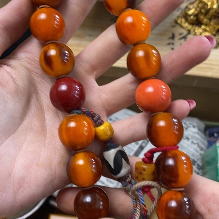 阳**媚如图所示所拍即所得