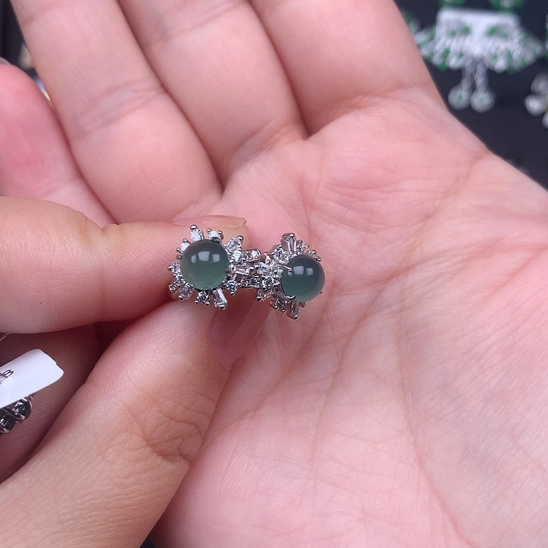 ****翡翠银S925镶嵌耳饰