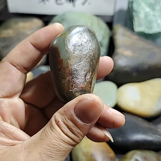 未镶嵌和田玉（糖玉）挂件