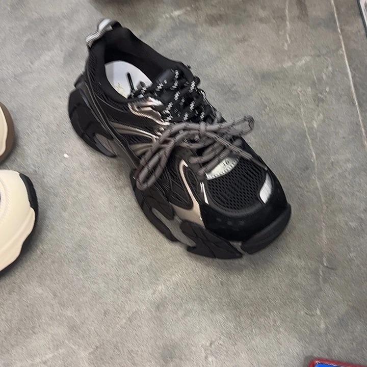 553M90170黑色36码