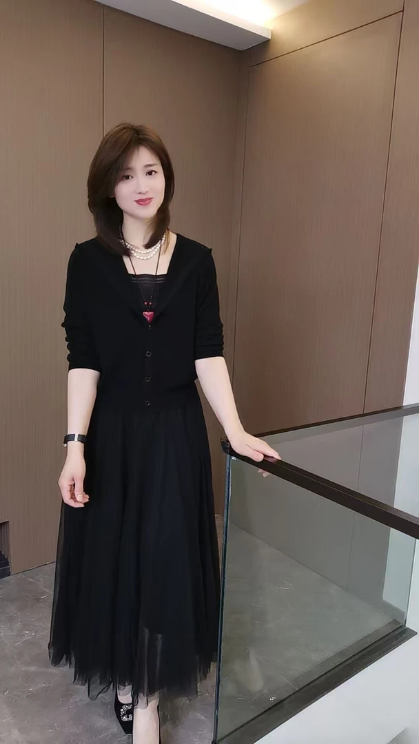 柏澜【纱纱裙】黑色半身裙休闲百搭蕾丝潮流