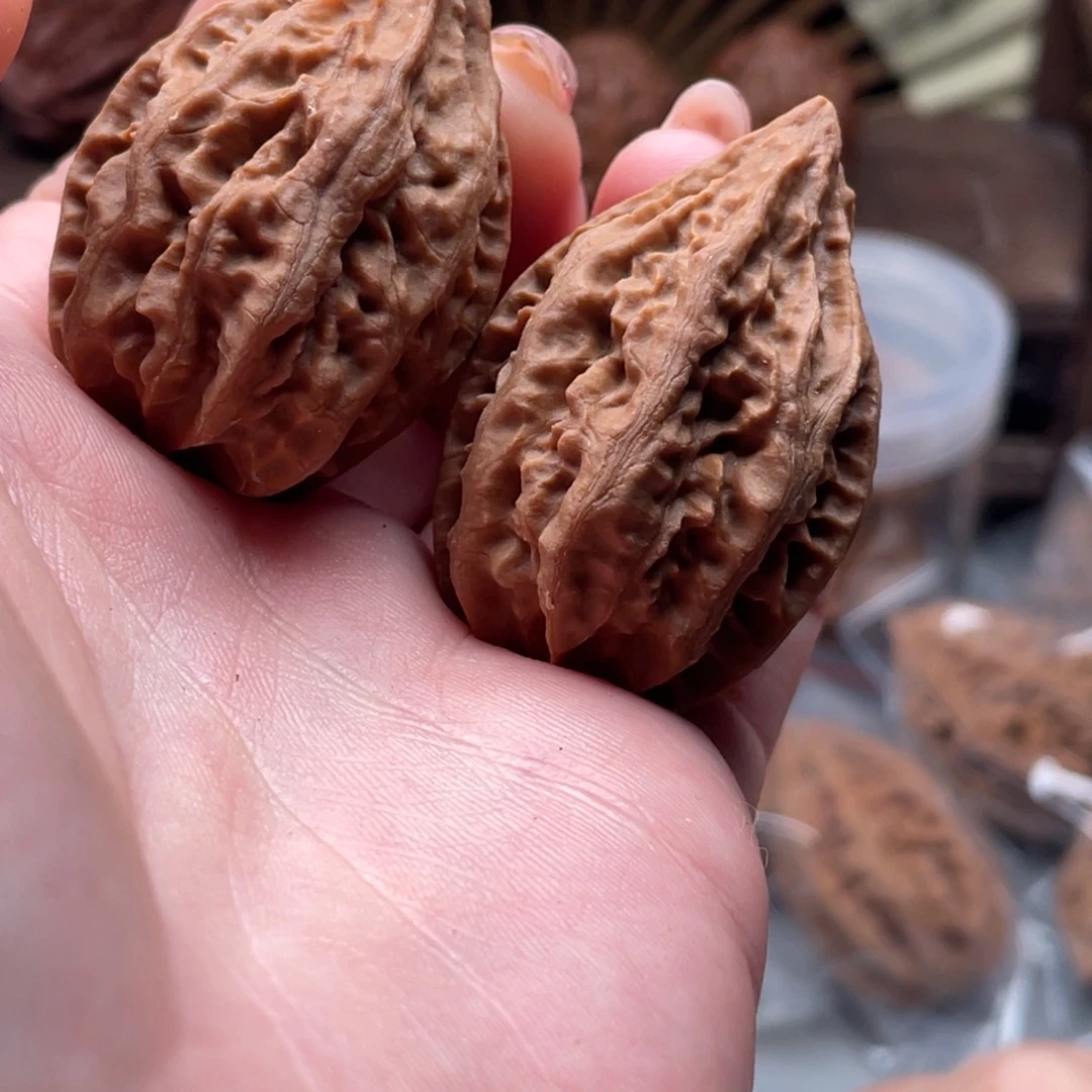 把件文玩核桃楸刀鱼3