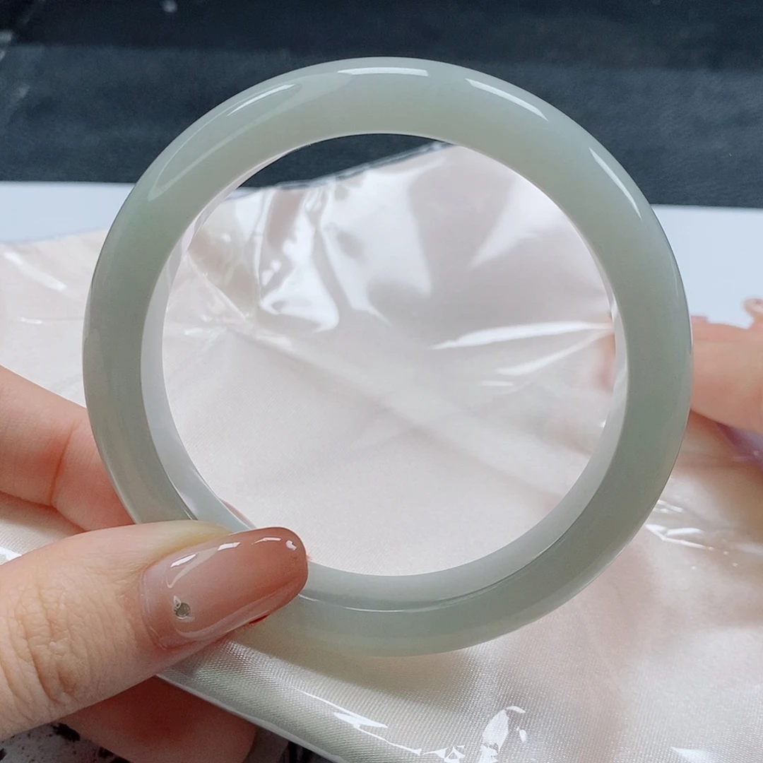 【闪购商品】未镶嵌手镯翡翠427号