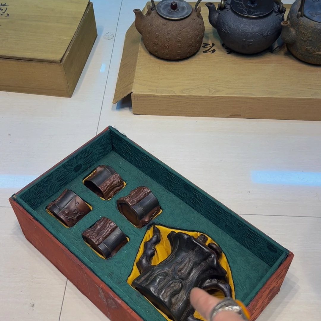 瓷器花瓶瓷器花瓶