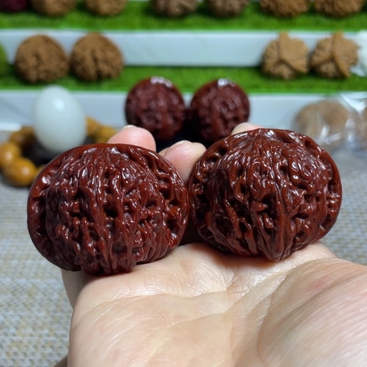 文玩核桃把件42四座楼