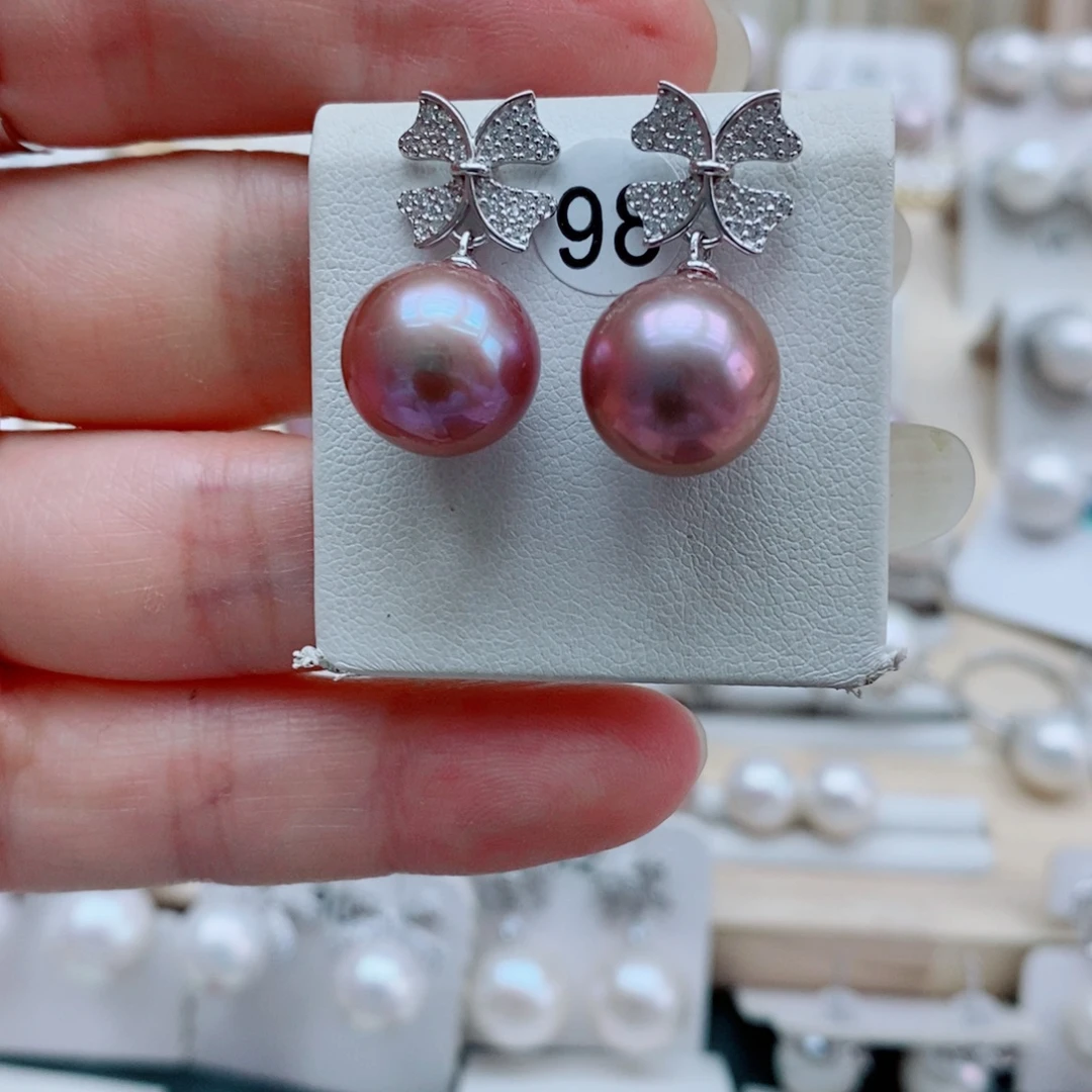 银S925镶嵌淡水珍珠吊坠(赠链)