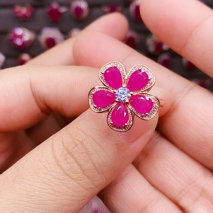 银S925镶嵌戒指红宝石