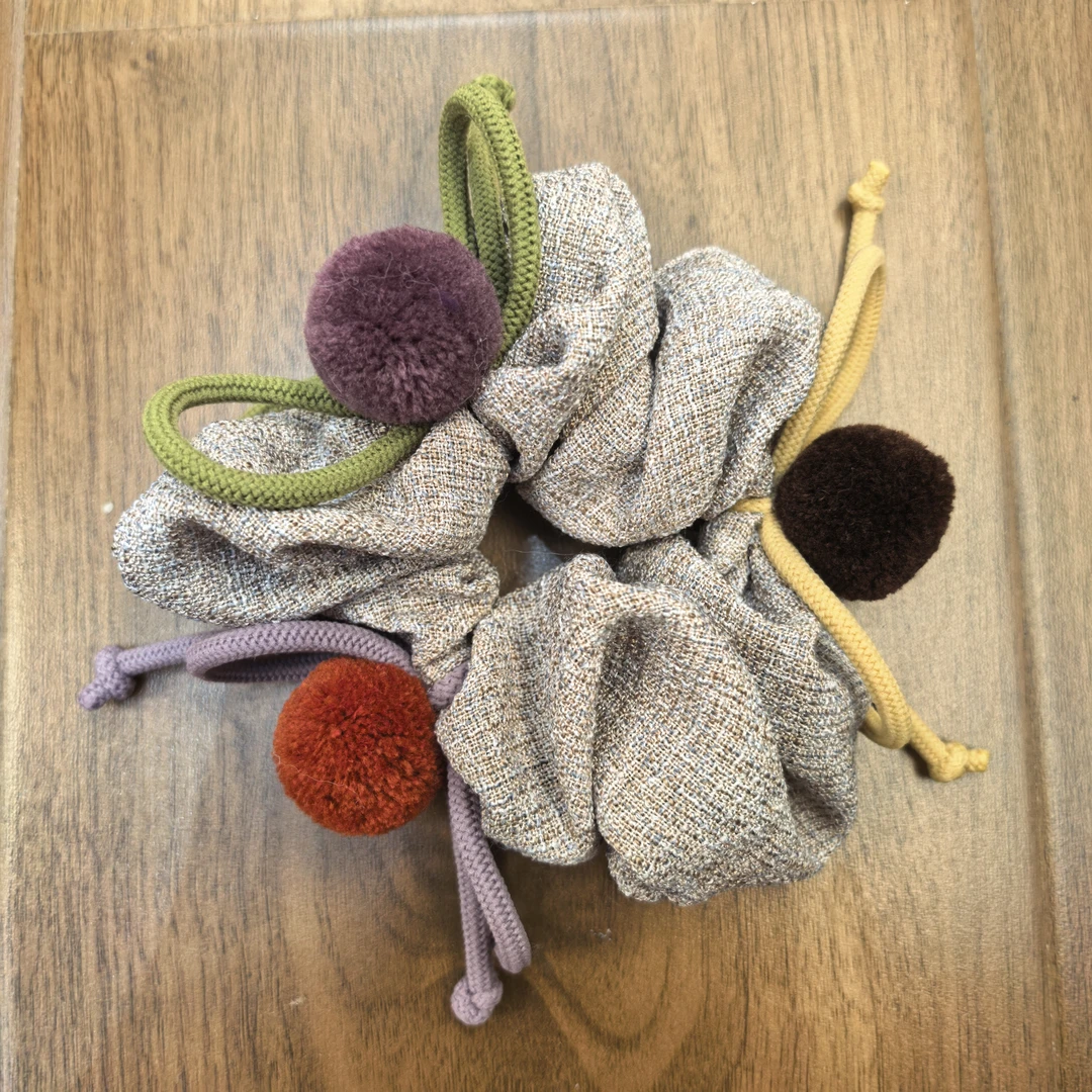 C412彩色毛球蝴蝶结泡菜款肠圈