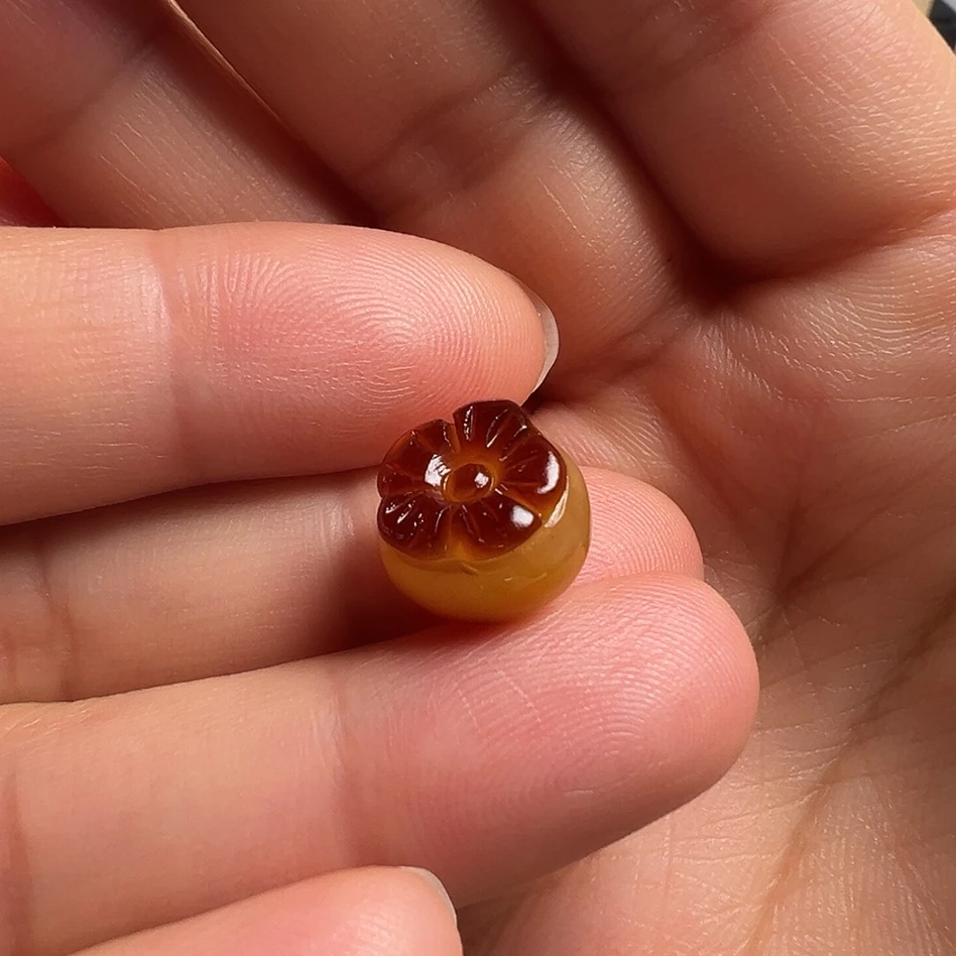 蜜蜡颈饰未镶嵌柿子（打孔不退换）