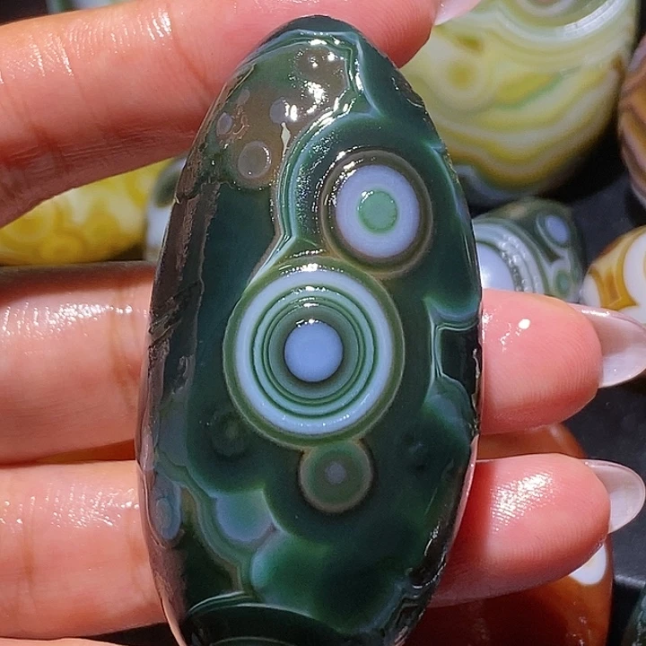 玛瑙/玉髓未镶嵌珠宝奇石68