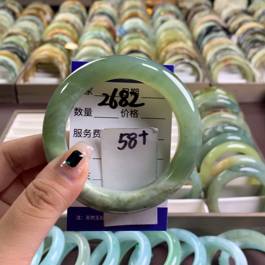 蛇纹石玉未镶嵌手镯2682