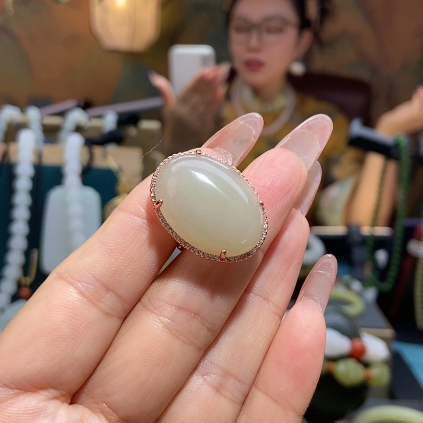 【闪购商品】未镶嵌戒指和田玉