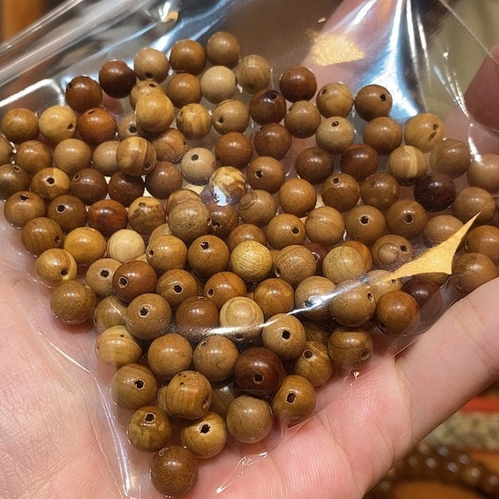 老山檀香0.8微瑕20克