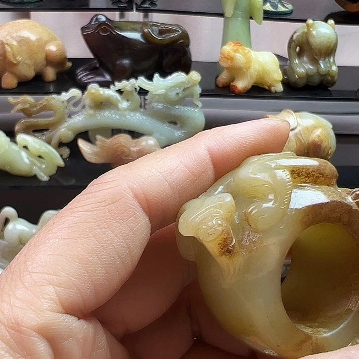 艺***藏和田玉未镶嵌挂件