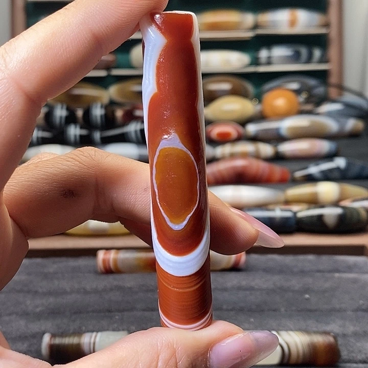 幸***发玛瑙/玉髓未镶嵌吊坠(不含链)