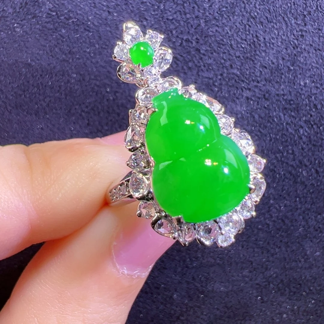 颈饰18K金镶嵌翡翠两用款吊坠