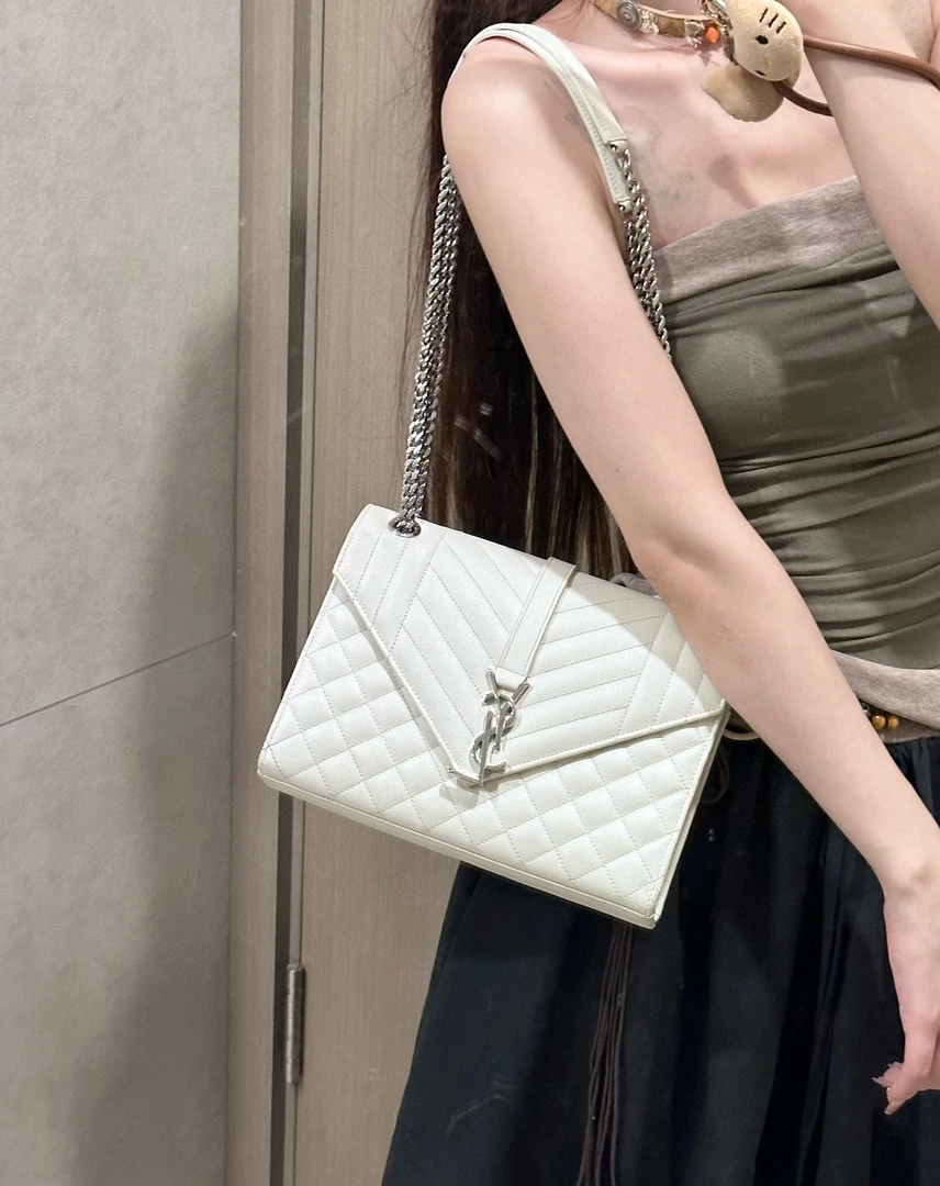 95新 YSL/圣罗兰 ysl 白色华夫格信封斜挎包(K)