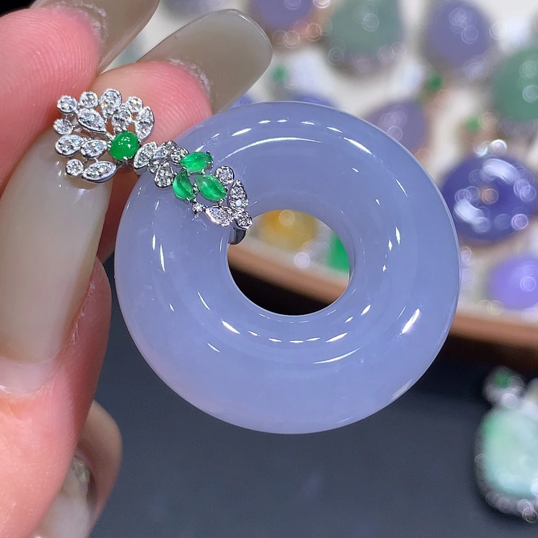 翡翠18K金镶嵌吊坠(不含链)