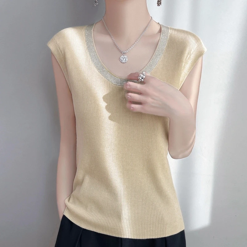 【诺哥专属】小香风法式高级感U领烫钻无袖针织背心女新款显瘦洋气