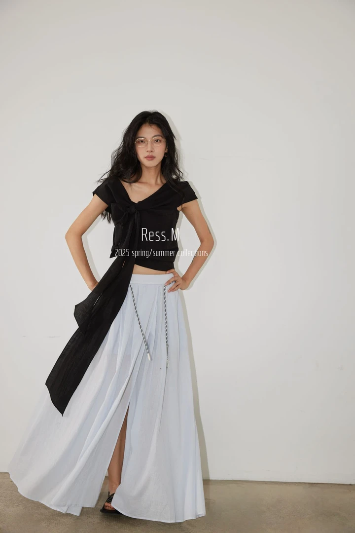 福秒-大裙摆的～腰绳款前开叉半身裙（RM02092#）RESS.M