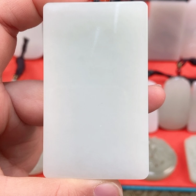 【闪购商品】颈饰未镶嵌和田玉