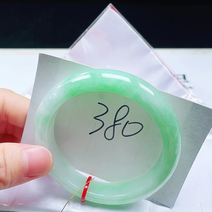 翡翠未镶嵌手镯57圈口