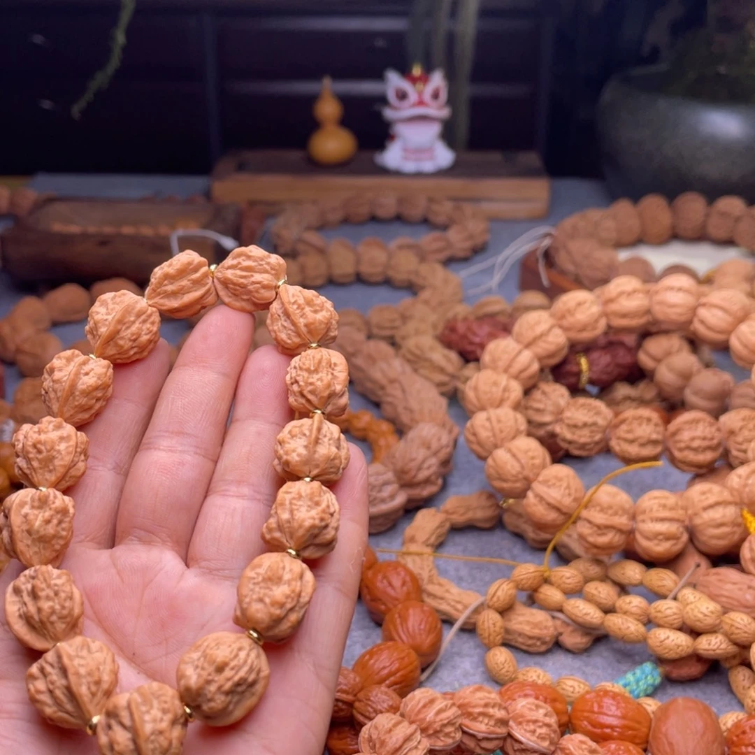 墨***殇文玩核桃手串秋子