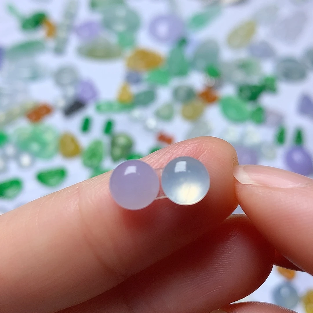 翡翠未镶嵌颈饰耳钉