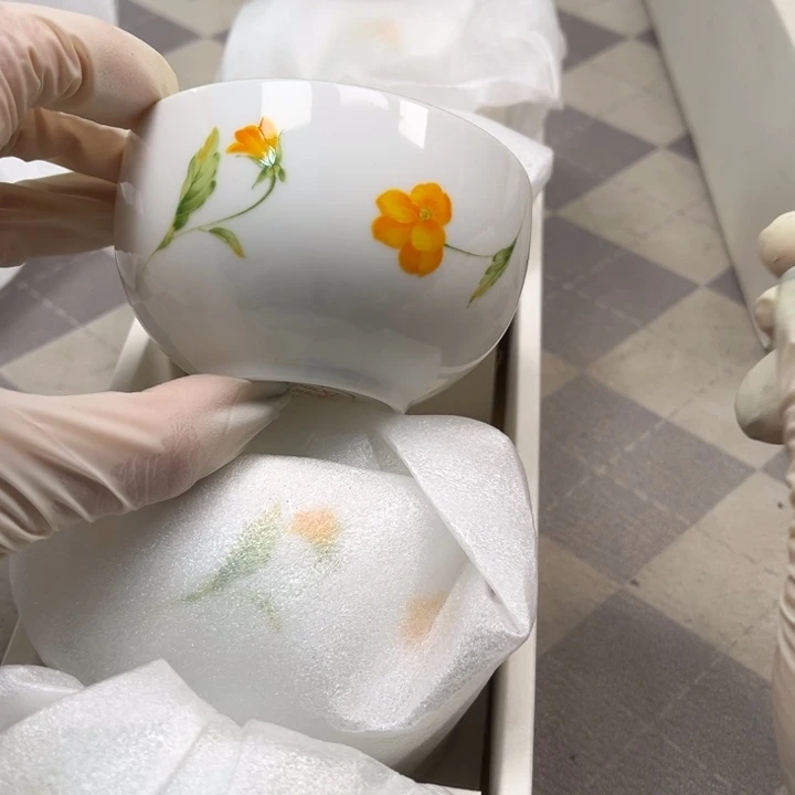 瓷片好好哈哈哈哈哈哈哈