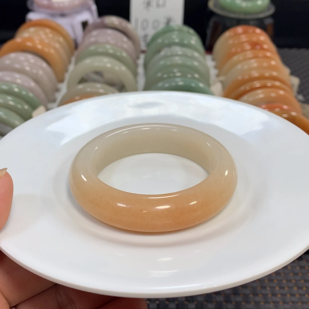 石英质玉（佘太翠）未镶嵌手镯漏51.9糖镯6号