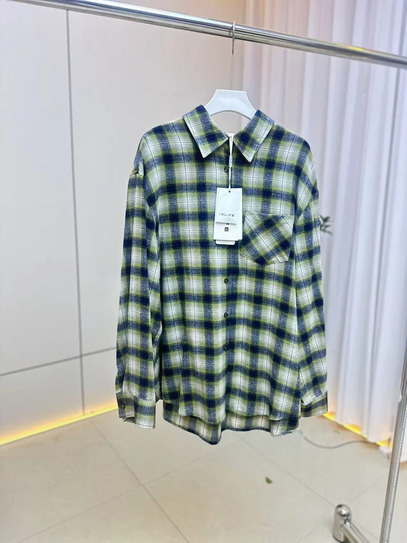 伊/NA/芙秋冬磨毛绿格子衬衣长袖C9287
