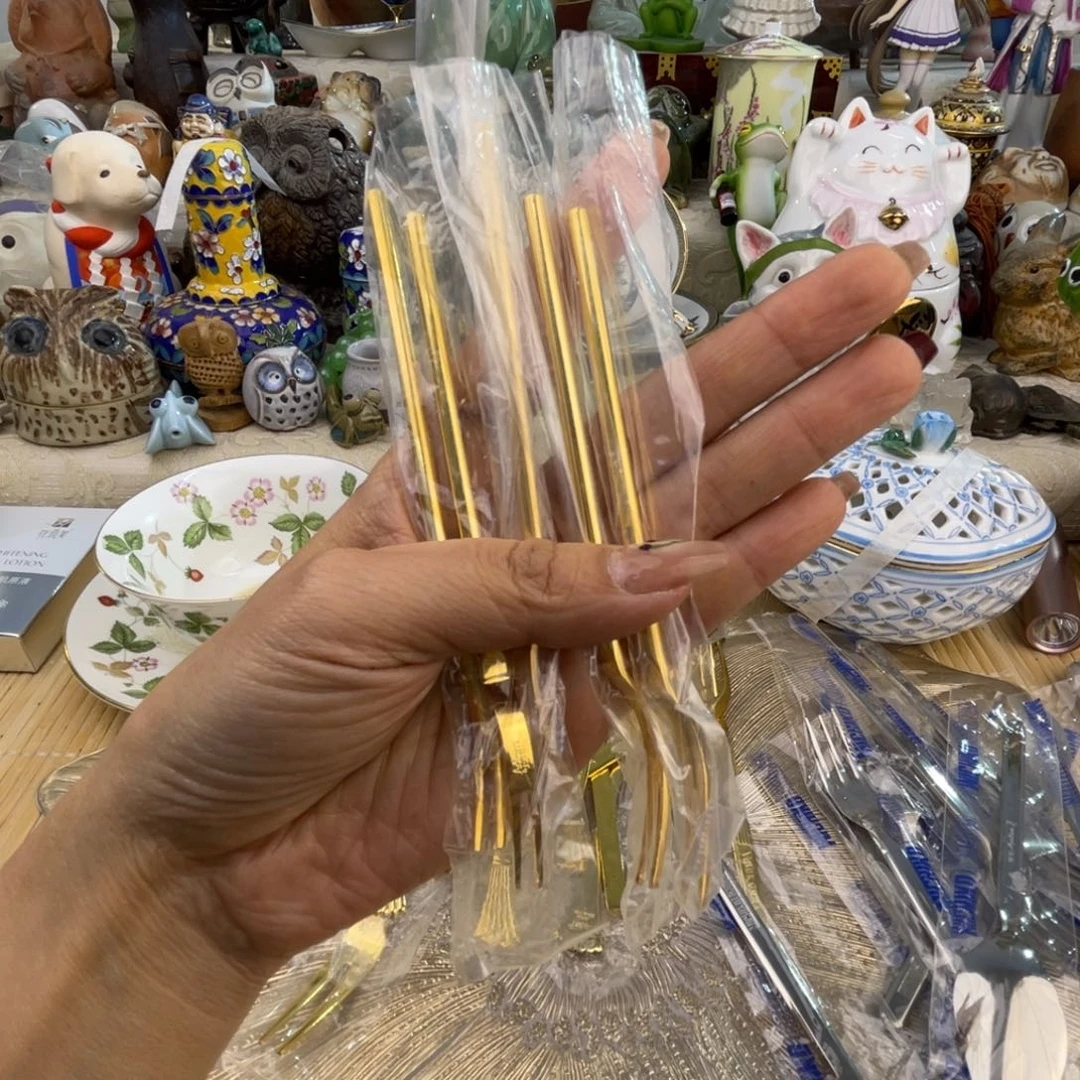 瓷片彼****落瓷自顾自美丽的风景